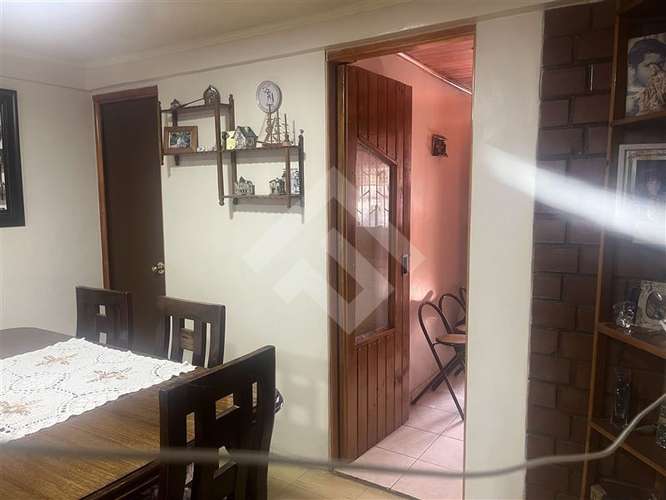 Venta Casa Colina 2 pisos 5 Dormitorios 1 baño - Imagen 8