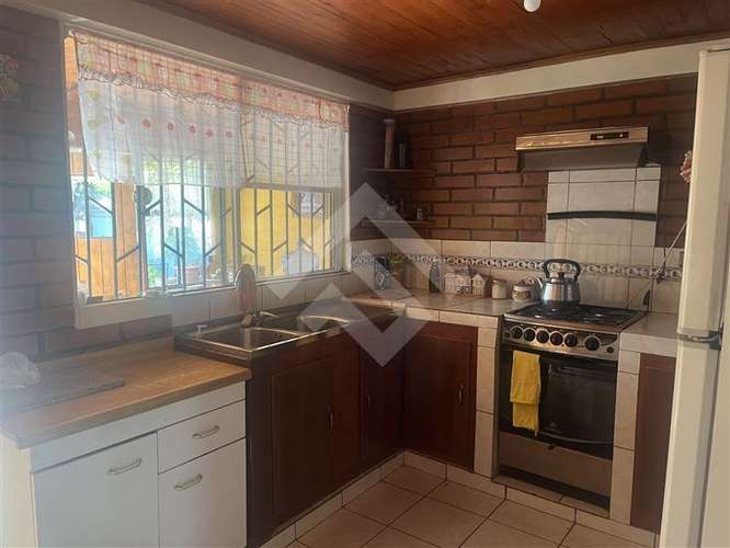 Venta Casa Colina 2 pisos 5 Dormitorios 1 baño - Imagen 2