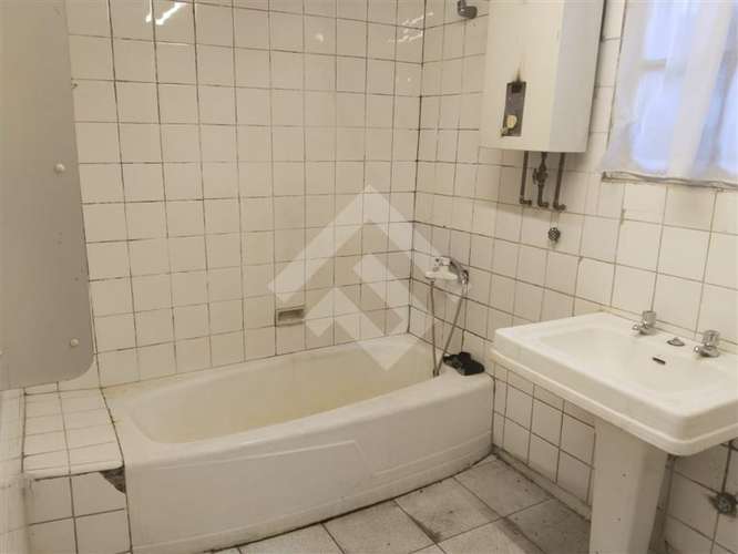 Venta de Casa Estación Central de 5 dorm 2 baños estacionam