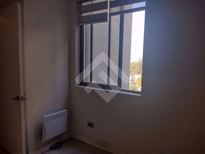 Venta Departamento En Huechuraba 4 Dormitorios, 2 Estaciona