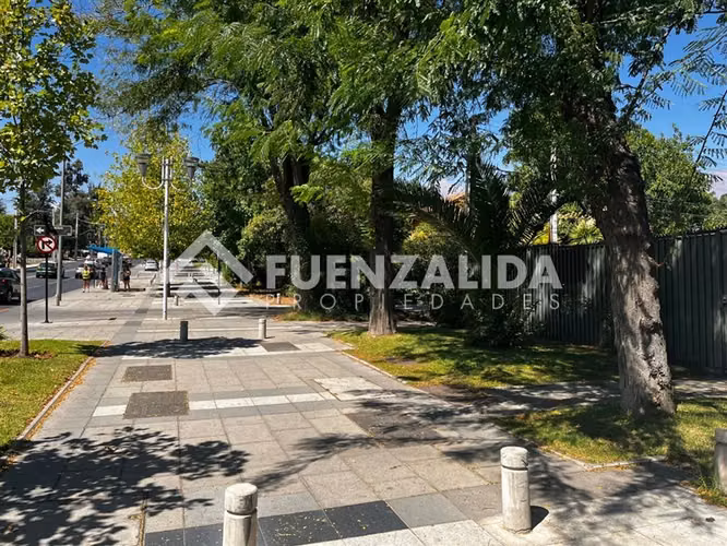 Local Comercial en Arriendo en Las Condes