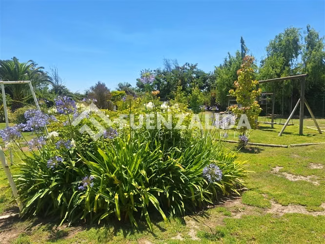 Parcela en venta en Talagante 5 dorm. 5 baños