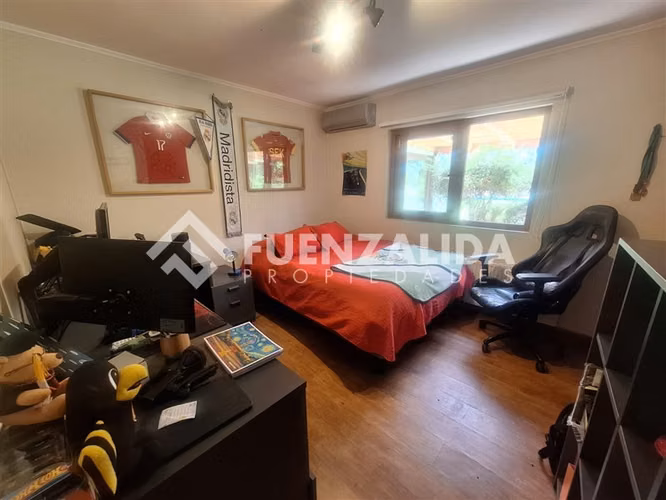 Parcela en venta en Talagante 5 dorm. 5 baños