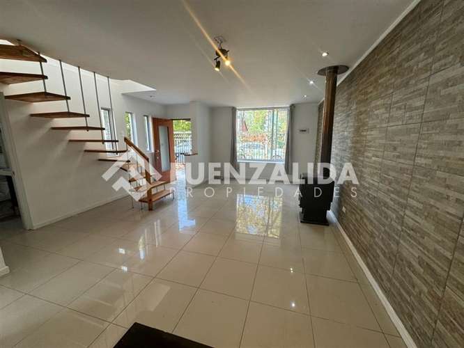 Venta Peñaflor 3D 3B con Piscina - Imagen 8