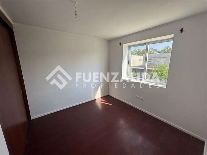 Venta Peñaflor 3D 3B con Piscina - Imagen 15