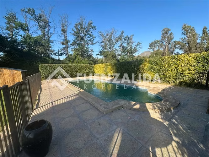 EN Venta Casa en parcela I. de Maipo con Rec. final y piscin