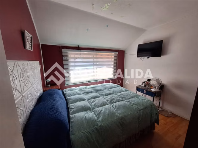 Casa en venta de 4 dorm. en Peñaflor Vicuña Mackenna