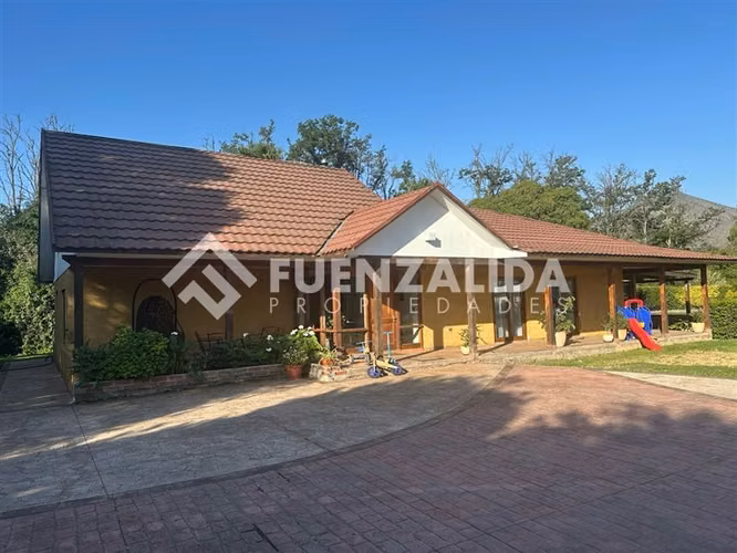 EN Venta Casa en parcela I. de Maipo con Rec. final y piscin