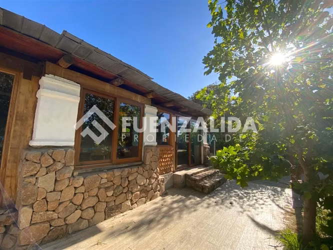Casa Vendo 3D 2B piscina terraza en centro Isla de Maipo