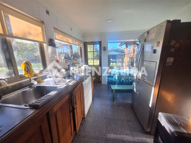 Casa en venta de 4 dorm. en Peñaflor Colonia Alemana
