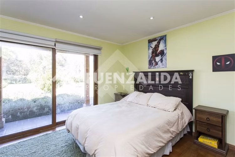 Casa en venta de 6 dorm. en Talagante