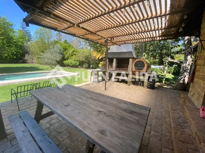 Parcela vendo 6D 6B piscina terraza en Talagante