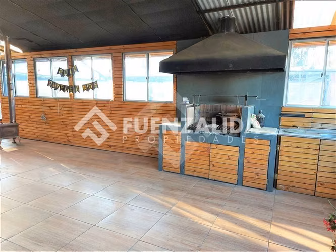 Parcela vendo c galpon 2 casas (remodelar) en Isla de Maipo