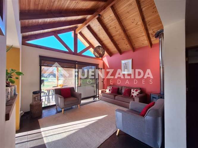 Casa en venta de 3 dorm. 3baños en Talagante Loreto - Imagen 3