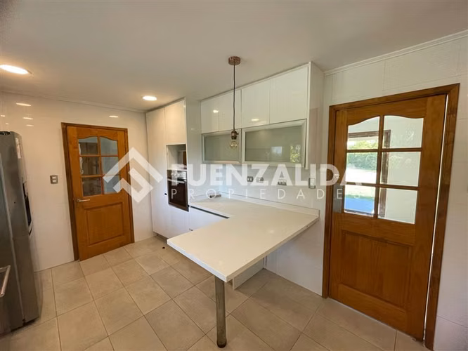 VENTA CASA 4D 3B COND CON RECEPCION FINAL - Imagen 26