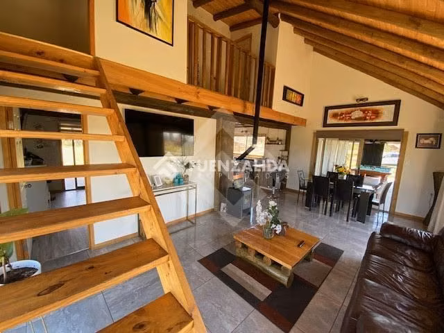 EN VENTA AL COSTO PARCELA QUINCHO PISCINA TINAJA 3D 3B