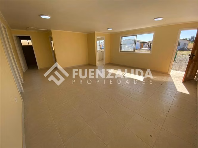 Casa nueva en arriendo de 3D 2B estacionamiento en Talagante