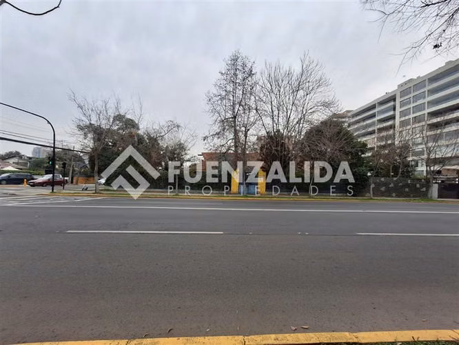Sitio en Venta en Las Condes