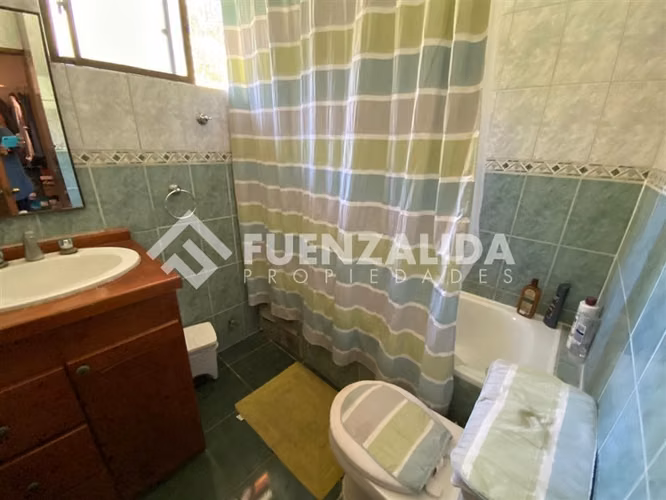 Casa arriendo de 3D 3B sala estar piscina terraza Peñaflor