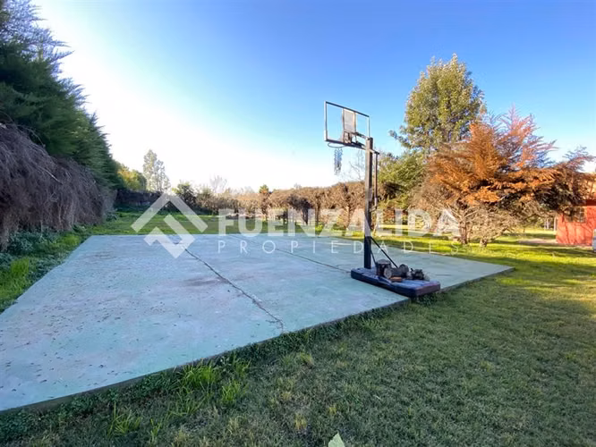 Parcela arriendo de 3D 3B sala estar piscina terraza Peñaflo