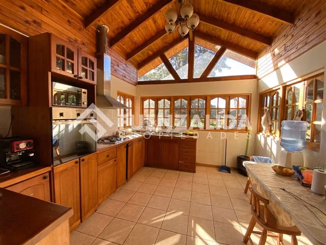 Parcela arriendo de 3D 3B sala estar piscina terraza Peñaflo