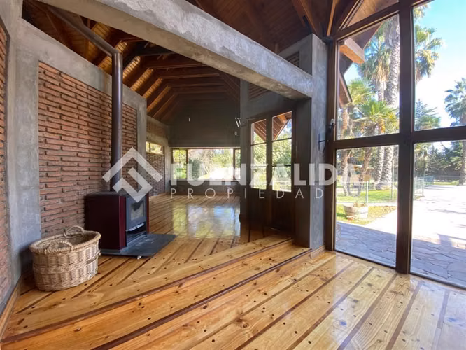 Casa en Parcela se vende 4D 4B Piscina Condomino Talagante