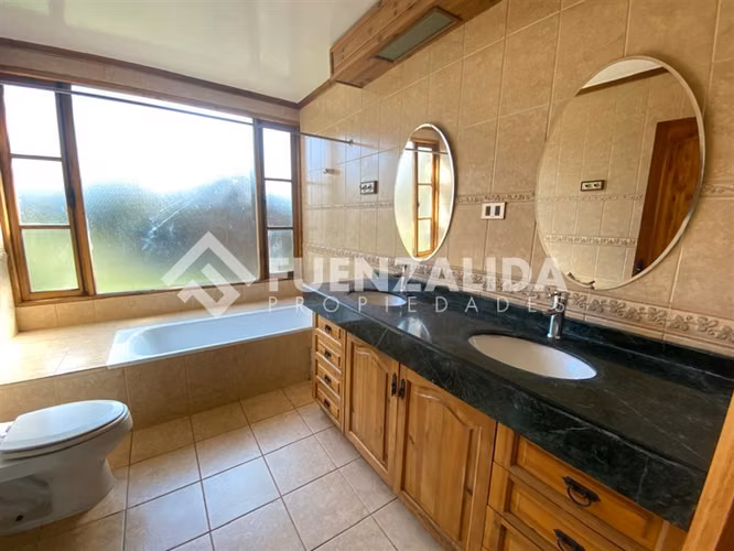 Casa en Parcela se vende 4D 4B Piscina Condomino Talagante