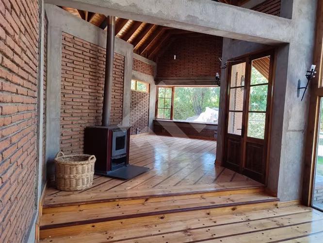 Casa en Parcela se vende 4D 4B Piscina Condomino Talagante