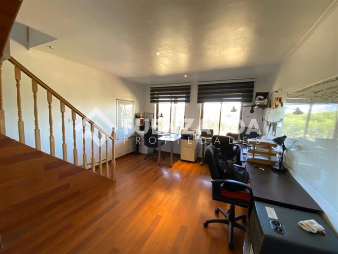 Parcela Vendo 7D 7B piscina en Condominio Padre Hurtado