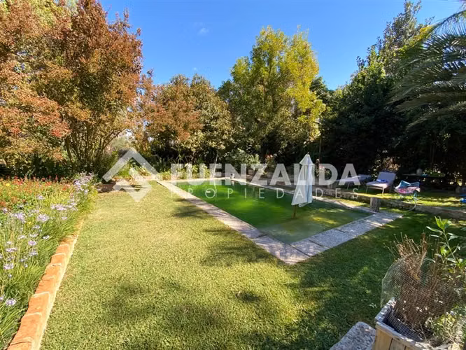 Casa vendo 7D6B piscina gran jardin no condominio Talagante