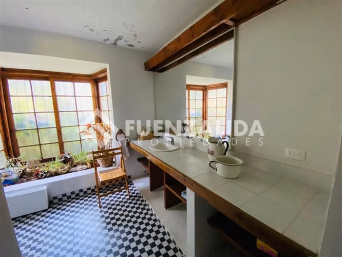 Casa vendo 7D6B piscina gran jardin no condominio Talagante