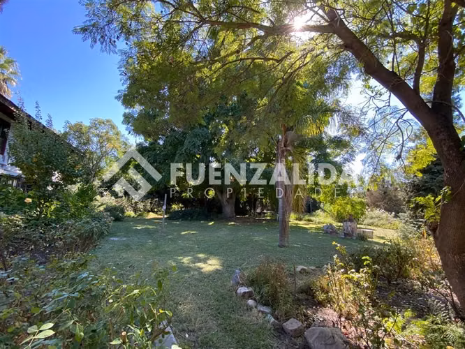 Casa vendo 7D6B piscina gran jardin no condominio Talagante