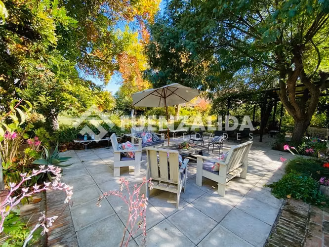 Parcela vendo 7D6B piscina gran jardin no condominiTalagante