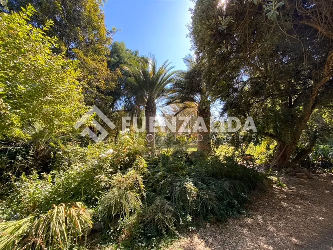 Parcela vendo 7D6B piscina gran jardin no condominiTalagante