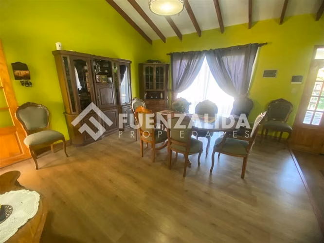 Casa en venta de 7 dorm. en Talagante