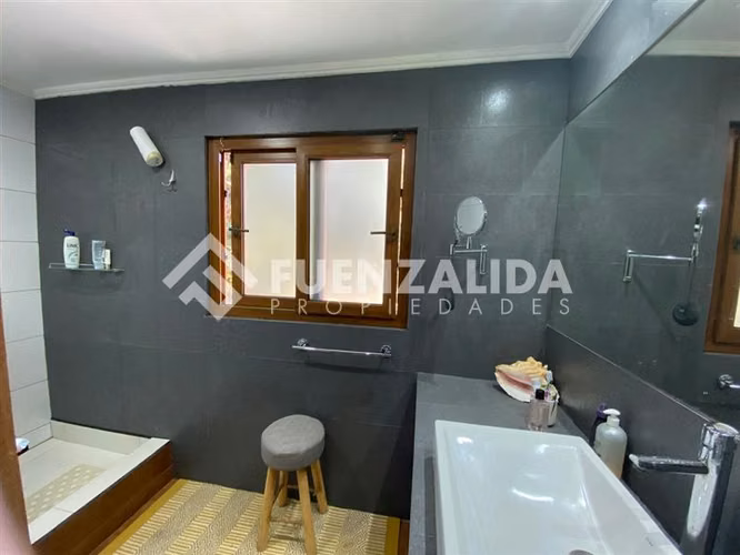 Parcela vendo 5D 4B Piscina Quincho P solar en Talagante