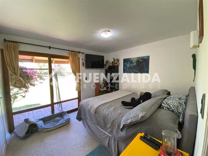 Parcela vendo 5D 4B Piscina Quincho P solar en Talagante