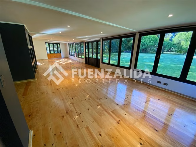 Parcela vendo 5D 4B más depto equipado piscina en Talagante