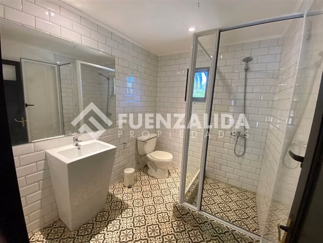 Parcela vendo 5D 4B más depto equipado piscina en Talagante
