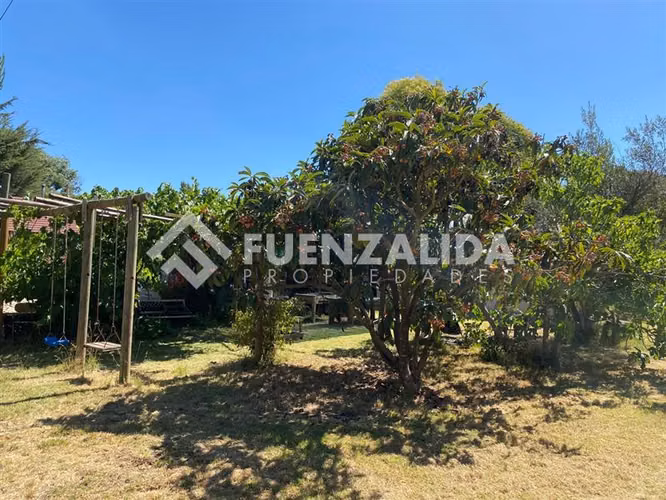Parcela con casa 5D 3B piscina quincho vendo en Talagante