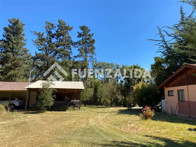 Parcela con casa 5D 3B piscina quincho vendo en Talagante