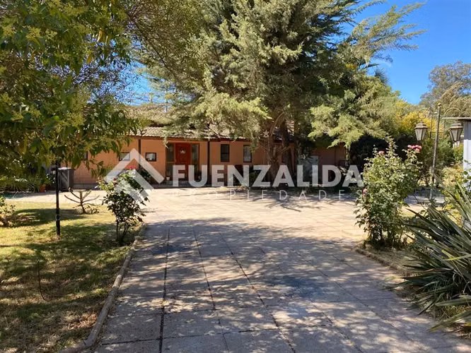 Parcela con casa 5D 3B piscina quincho vendo en Talagante