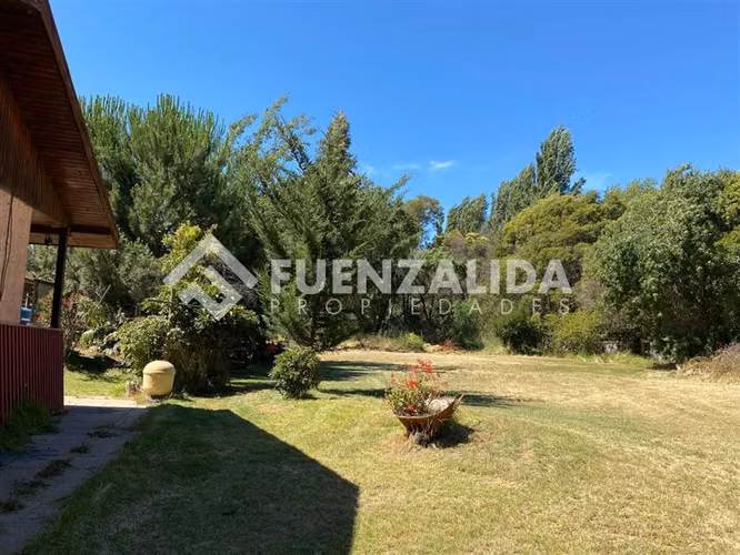Parcela con casa 5D 3B piscina quincho vendo en Talagante