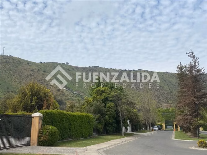 Parcela vendo 6D 6B piscina Quincho Condominio Calera Tango