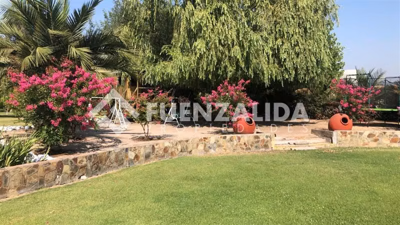 Parcela vendo 6D 6B piscina Quincho Condominio Calera Tango