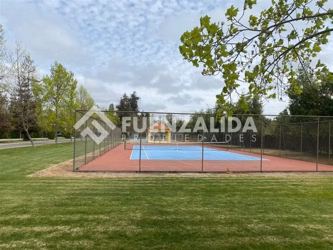 Parcela vendo 6D 6B piscina Quincho Condominio Calera Tango