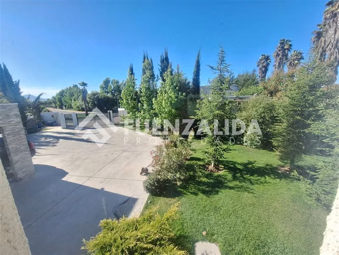 Parcela en venta en Talagante 5 dor. 5 baños