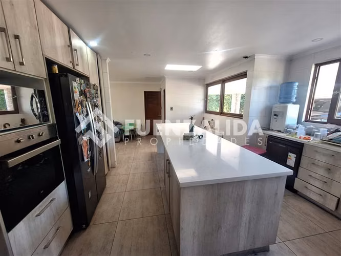 Parcela en venta en Talagante 5 dor. 5 baños