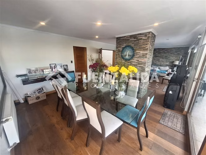 Parcela en venta en Talagante 5 dor. 5 baños