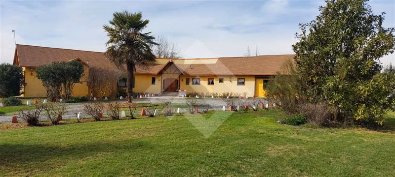 Parcela vendo 7D 5B piscina Quincho Isla de Maipo